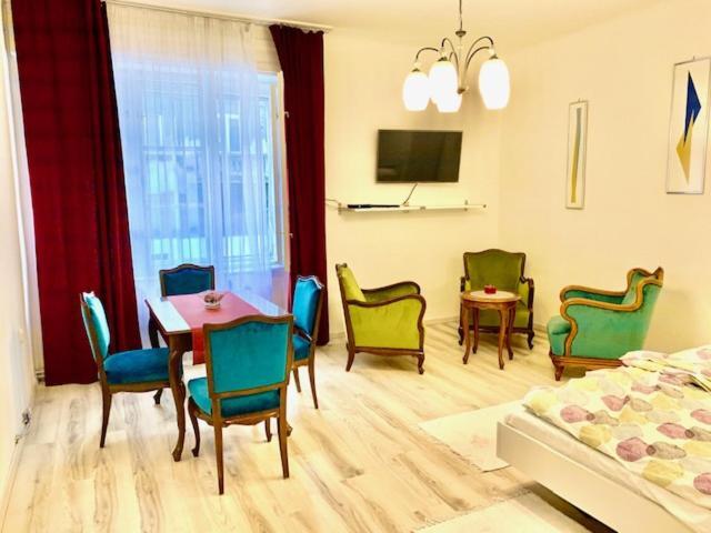 Mehdi 2 Apartament *